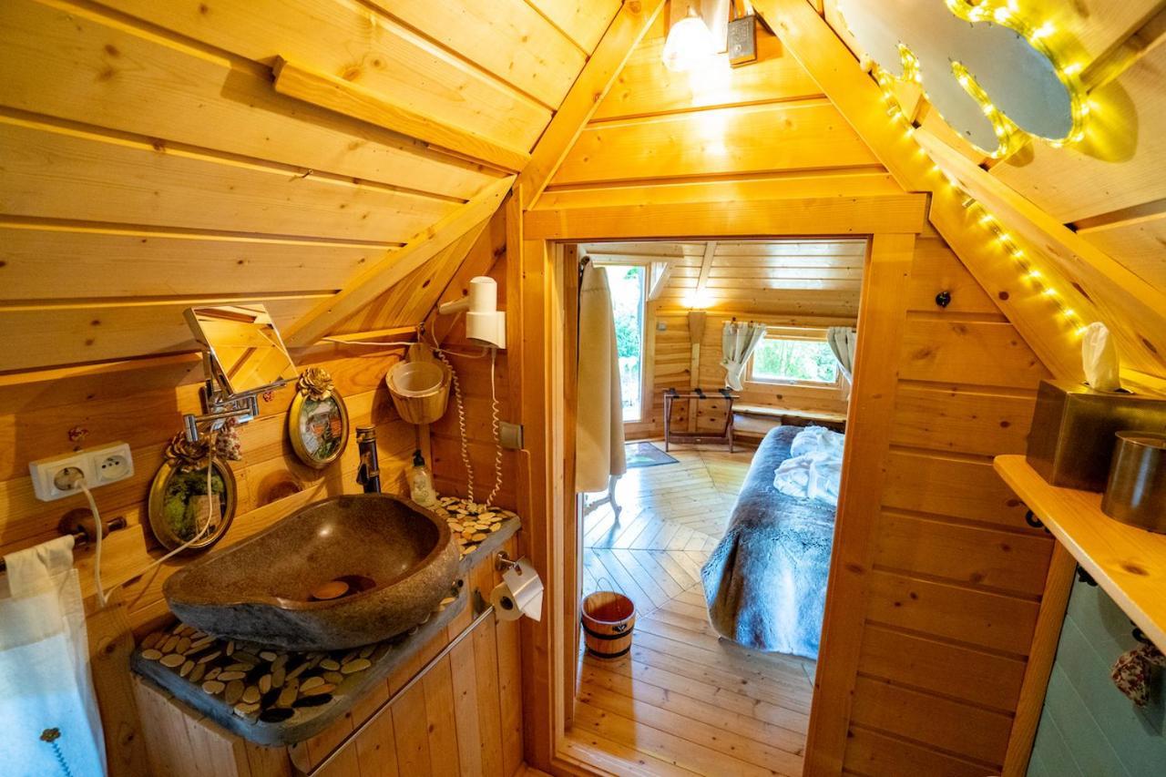 Bed & Breakfast Le Bassin Du Tertre *