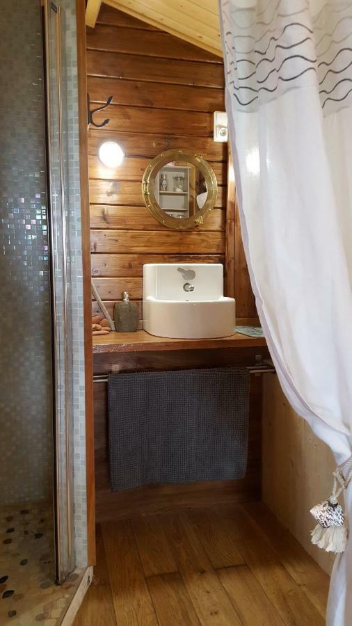 Couette-café Le Bassin Du Tertre Fronsac (Gironde)